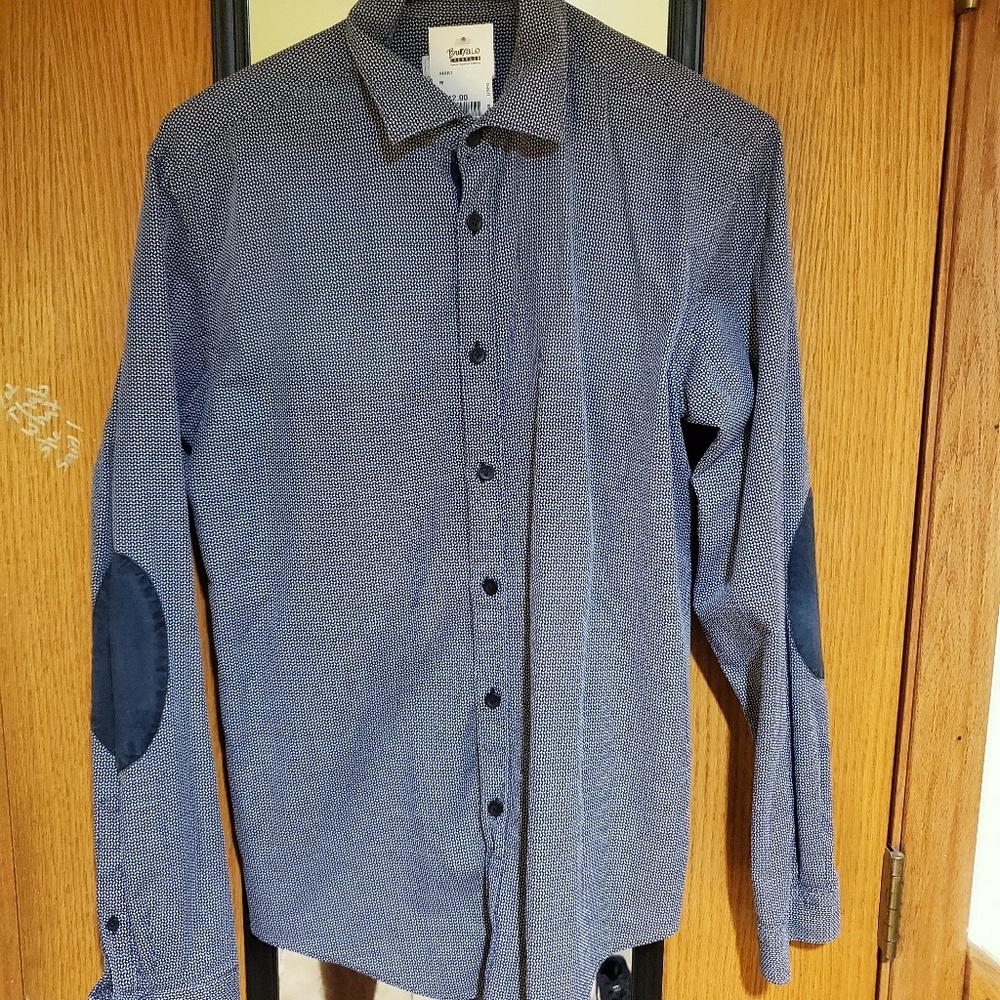Zara button up t-shirt